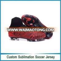 China Manufacturing Men Sport Shoes Soccer Boot Football Shoe